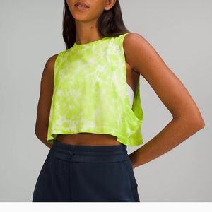 NWT Lululemon Cropped Tank Top Tie Dye Marmoleado Highlight lime, size 6